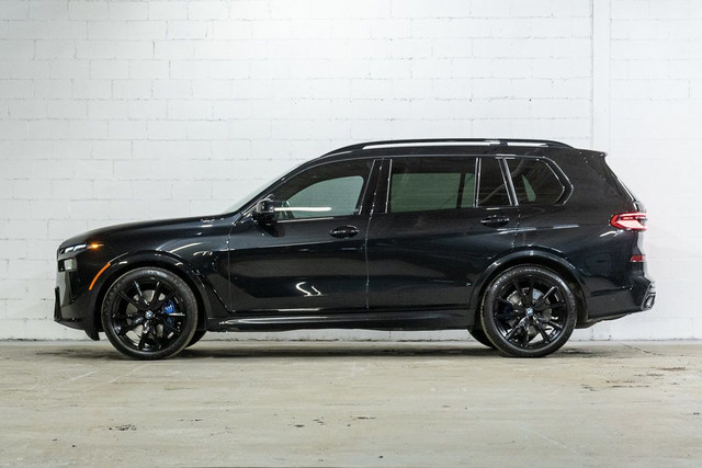 2024 BMW X7 xDrive40i | Luxe familial | M Sport Pro dans Autos et camions  à Ville de Montréal - Image 4