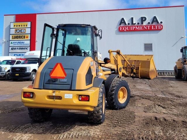 2013 Case 321E in Heavy Equipment in Truro - Image 3