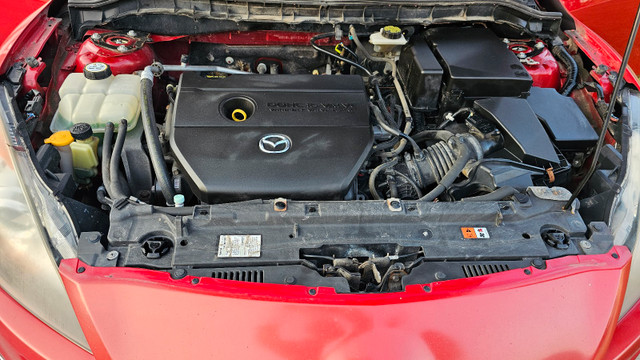 2010 Mazda 3 Sport GS in Cars & Trucks in Calgary - Image 2