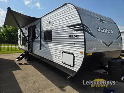 Jayco Jay Flight SLX travel trailer 290RKS highlights: Front Master Bedroom Rear Kitchen Dual Lounge...