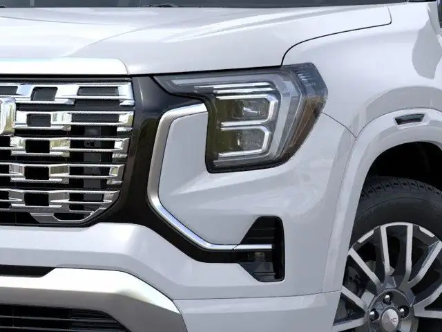 2026 GMC Terrain AWD Denali in Cars & Trucks in Calgary - Image 11