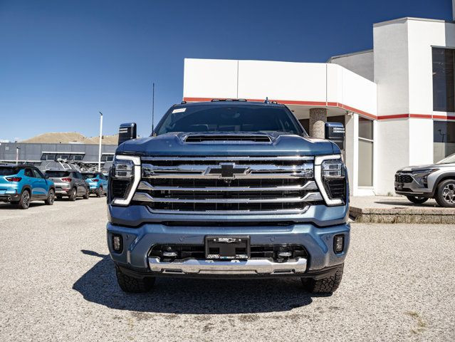 2025 Chevrolet Silverado 3500HD High Country in Cars & Trucks in Kelowna - Image 3