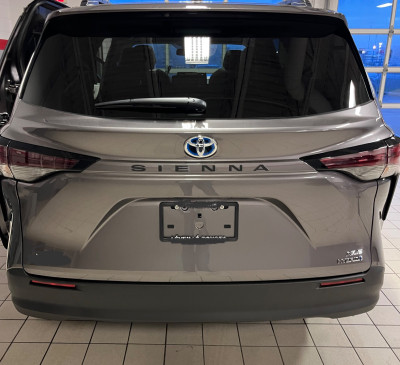 2024 Toyota Sienna XLE hybrid