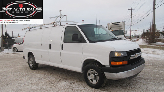 2008 CHEVY Express 3500 CARGO VAN in Cars & Trucks in Edmonton - Image 4