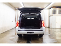 **ONE OWNER - ACCIDENT FREE** 95,667 KM This 2017 Chevrolet Suburban 1500 AWD LT is powered by a 5.3... (image 8)