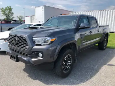 Engine: LIGHT/MEDIUM DUTY L/100Km City: 13.0 L/100Km Hwy: 10.5 Safety Equipment Electronic Stability...