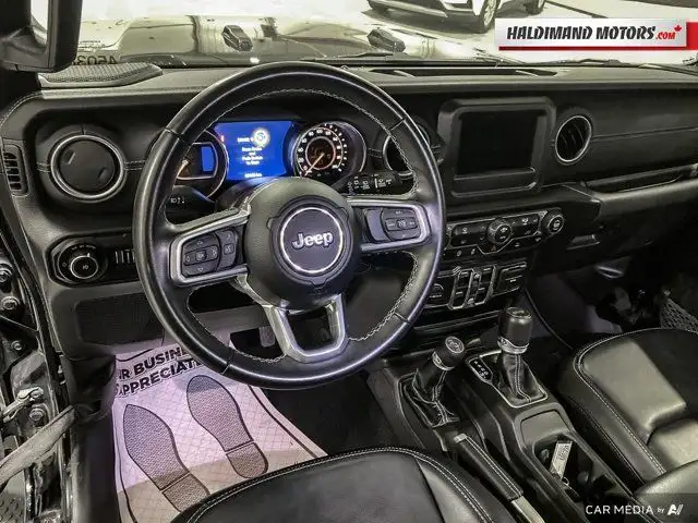 2021 Jeep Wrangler Unlimited Sahara in Cars & Trucks in Hamilton - Image 17