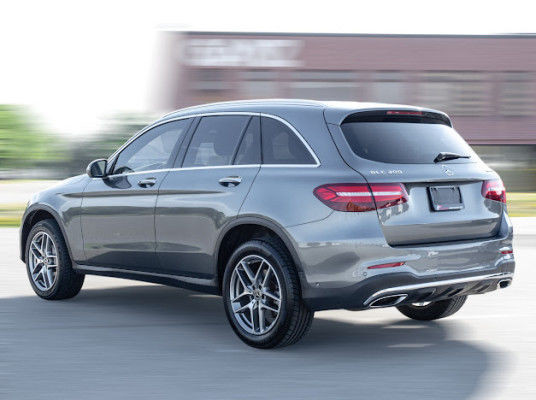 2019 Mercedes-Benz GLC-Class GLC 300 |AMG |SPORT|NAV|PANOROOF|IN in Cars & Trucks in City of Toronto - Image 4