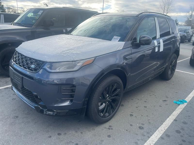 2024 Land Rover DISCOVERY SPORT P250 Dynamic SE in Cars & Trucks in Delta/Surrey/Langley