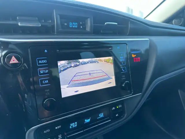 2019 Toyota Corolla SE | Sunroof | Leather in Cars & Trucks in City of Toronto - Image 17