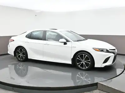 Just arrived and fully O'Regan's Green Light Certified this Camry SE Hybrid features a complete powe...