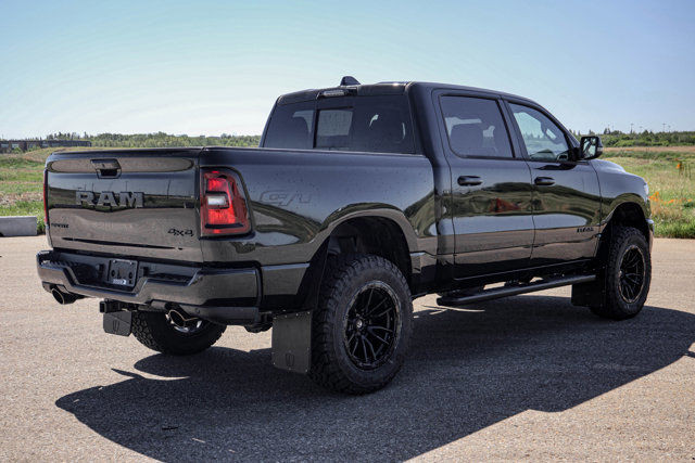 2025 Ram 1500 LIFTED LEATHER LOADED SPORT CREWCAB 4X4 SUNROOF in Cars & Trucks in Strathcona County - Image 4