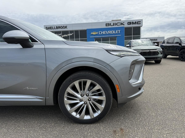 2025 Buick Envision AWD in Cars & Trucks in Prince Albert - Image 3