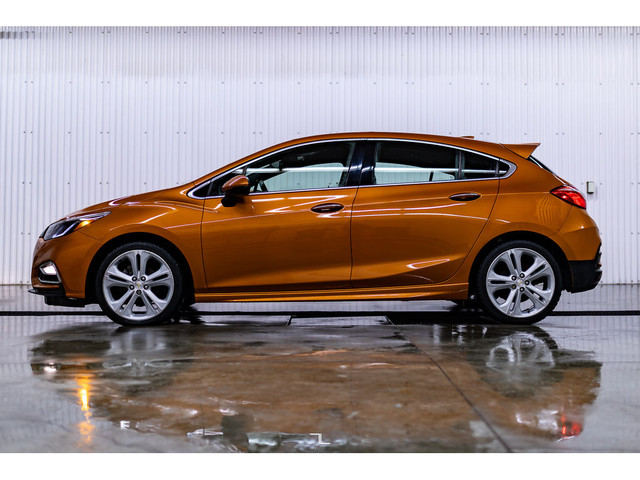 2017 Chevrolet Cruze Premier RS Hatchback Leather BCam in Cars & Trucks in Grande Prairie - Image 3