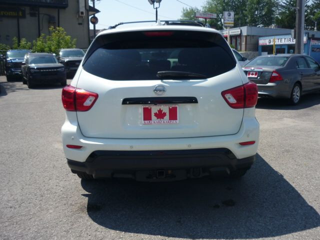 2019 Nissan Pathfinder  in Cars & Trucks in Oshawa / Durham Region - Image 4