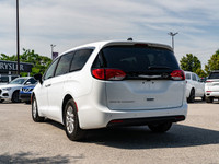 ENGINE: 3.6L PENTASTAR VVT V6 W/ESS (STD),BRIGHT WHITE,ENGINE BLOCK HEATER,BLACK SEATS,TRANSMISSION:... (image 4)