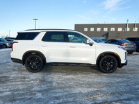 The 2024 Hyundai Palisade Urban 7-Passenger trim level offers a spacious and comfortable interior, p... (image 5)