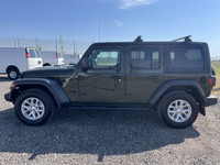 AMVIC Licensed Dealer Stock #KS260232AAA AMVIC LICENSED DEALER The 2023 Jeep Wrangler 4-Door Sport S... (image 4)