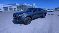 Four Wheel Drive. Cloth Interior. Touchscreen. Bluetooth. Rear View Backup Camera. Push Button Start... (image 4)
