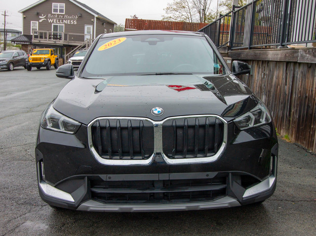 2023 BMW X1 xDrive28i [SOLD  | AC | PANORAMIC SUNROOF | XM RA... in Cars & Trucks in Bedford - Image 3