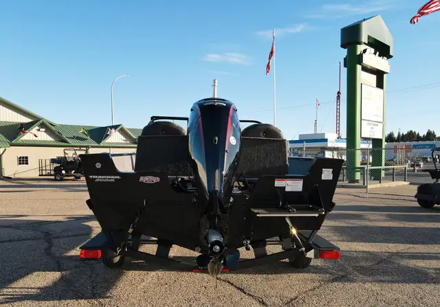 2025 TRACKER PRO GUIDE V-175 Combo -Best Fishing Boat, Mercury in Powerboats & Motorboats in Prince Albert - Image 9