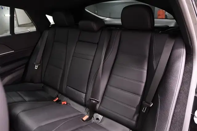2023 Mercedes-Benz GLE450 4MATIC Coupe Ensemble haut de gamme, e in Cars & Trucks in Laval / North Shore - Image 12
