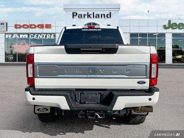 2020 Ford Super Duty F-350 Limited Crew 4x4 Diesel Sunroof Nav in Cars & Trucks in St. Albert - Image 4