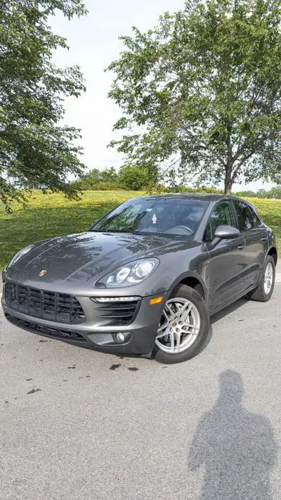 2015 Porsche Macan S , A luxury compact SUV , Like a new vehicle The 2015 Porsche Macan S is a luxur...