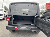 Jeep Wrangler**Unlimited Sahara**3.6L**V6**4x4**Heated Seats**Heated Steering Wheel**8.4 Touchscreen... (image 9)