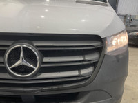 Découvrez le Mercedes-Benz Sprinter 2022 version 2500 4 cyl. en ligne toit surélevé 170 po, une solu... (image 6)