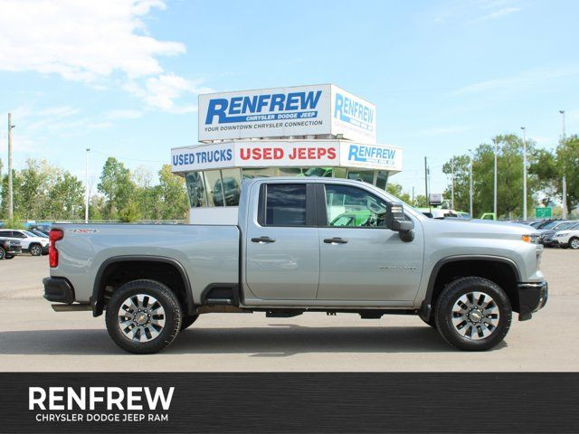 2024 Chevrolet Silverado 2500HD Custom in Cars & Trucks in Calgary