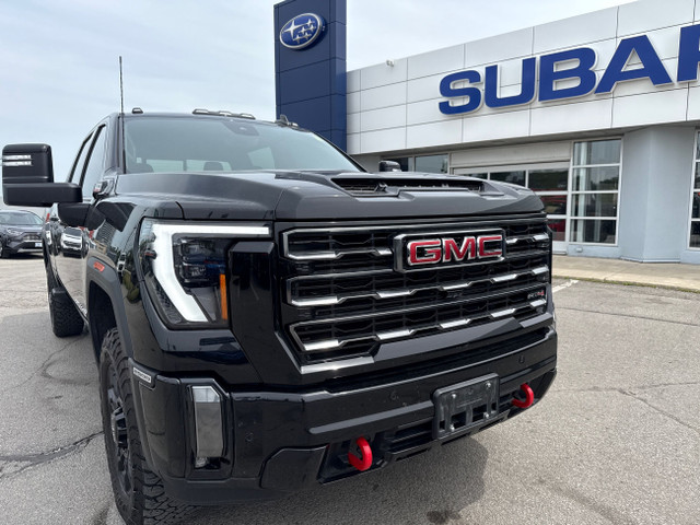2024 GMC Sierra 2500HD AT4 LOADED! AT4 in Cars & Trucks in Markham / York Region - Image 2