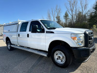 2015 Ford Super Duty F-350 SRW 4x4 8ft Box, Box Cap Crewcab with 6.2L V8 engine, new tires, tilt ste... (image 2)