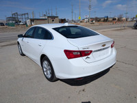 Come finance with us. Apply at stonebridgeauto.com 2024 Chevrolet Malibu LT with 24000km. 1.5L 4 cyl... (image 4)