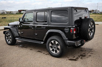 RADIO: UCONNECT 4C NAV W/8.4 DISPLAY,UCONNECT 4C NAV & SOUND GROUP -inc: Off-Road Information Pages... (image 1)
