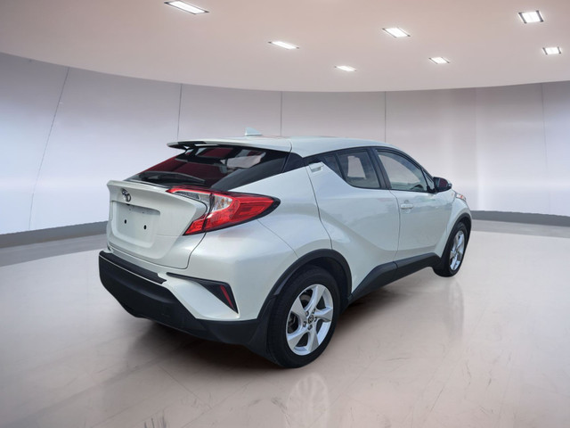 Toyota C-HR Base 2019 in Cars & Trucks in Medicine Hat - Image 4