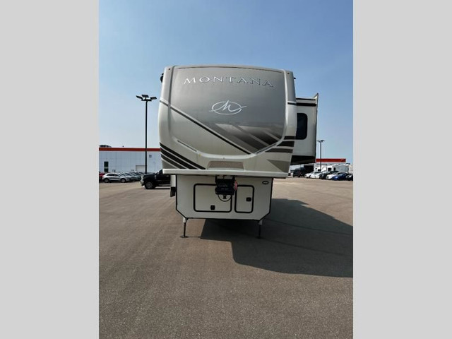 2023 Keystone RV Montana 3793RD in Travel Trailers & Campers in Edmonton - Image 4