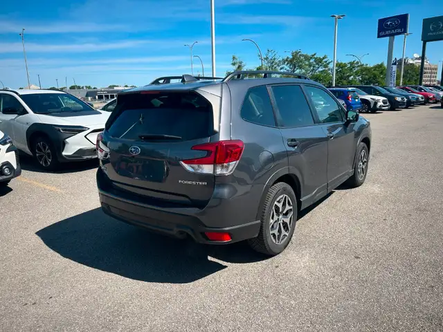 2023 Subaru Forester Touring | Toit Pano | Sièges Chauffant | Ca in Cars & Trucks in City of Montréal - Image 6