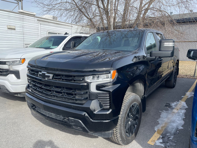 2022 Chevrolet SILVERADO K1500 RST RST in Cars & Trucks in West Island