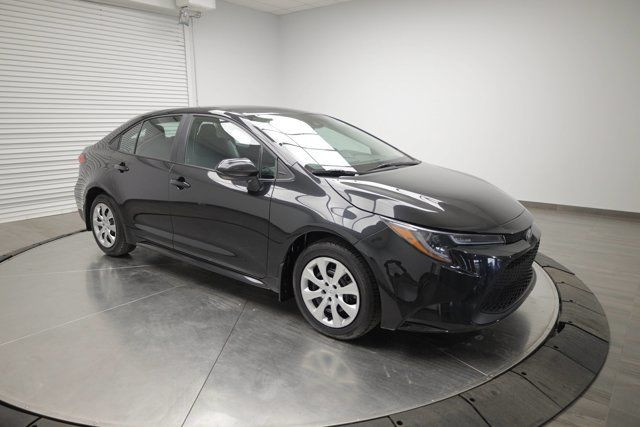 2022 Toyota Corolla LE in Cars & Trucks in Calgary