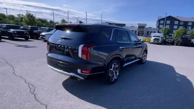 2021 Hyundai Palisade Ultimate Calligraphy | AWD | 7 Passenger in Cars & Trucks in Prince George - Image 10