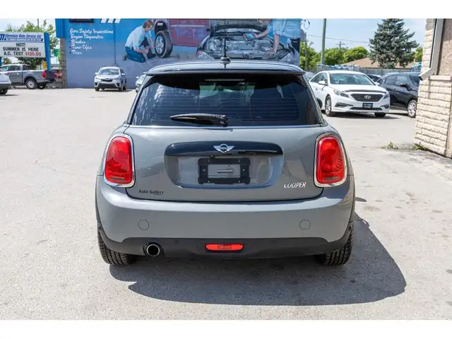 2018 MINI Cooper Hardtop COOPER | HEATED SEATS | SUNROOF | CLEAN in Cars & Trucks in Winnipeg - Image 9