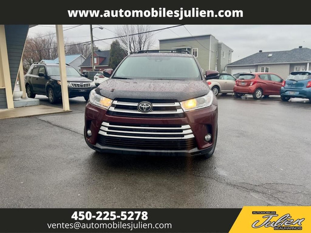  2017 Toyota Highlander LE AWD / 8 places / Aide à la conduite / in Cars & Trucks in West Island - Image 3