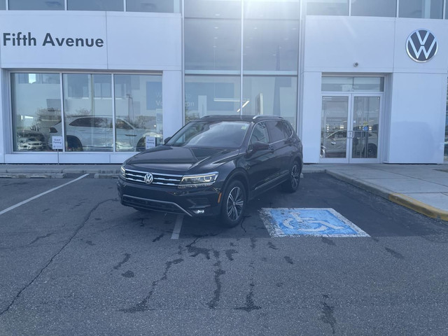 Volkswagen Tiguan Highline 2018 in Cars & Trucks in Calgary