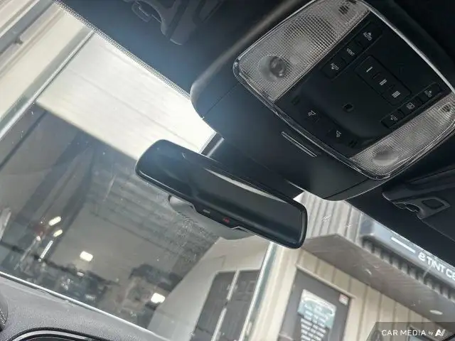 2022 Chrysler 300 S | Leather | Sunroof | Remote Start in Cars & Trucks in Saskatoon - Image 26