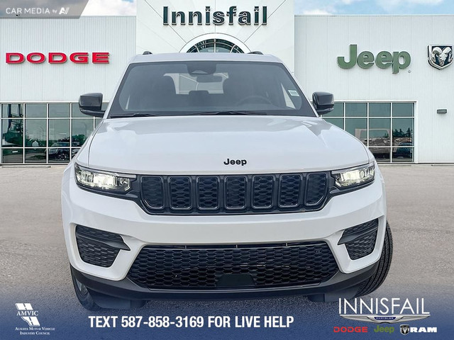 2025 Jeep Grand Cherokee Laredo ALTITUDE, TRAILER TOW PACKAGE... in Cars & Trucks in Red Deer - Image 2