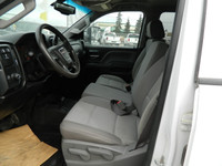 Welcome to Central Truck Sales. 2017 GMC 4X4 2500 H/D CREW CAB DECK TRUCK ,6.0L engine automatic tra... (image 8)