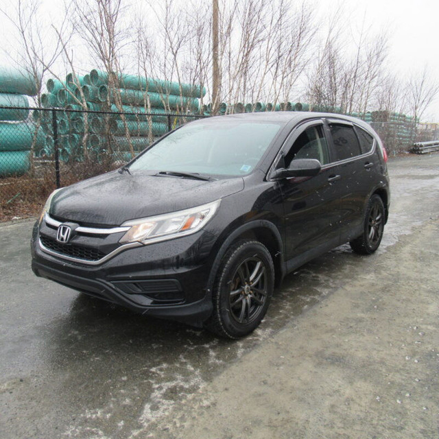 2016 Honda CR-V in Cars & Trucks in Dartmouth - Image 3