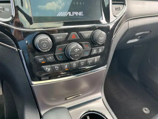 2021 Jeep Grand Cherokee 4X4 Limited in Cars & Trucks in Ottawa - Image 23