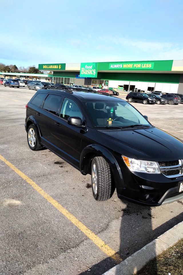 2012 Dodge Journey SXT in Cars & Trucks in City of Toronto - Image 4